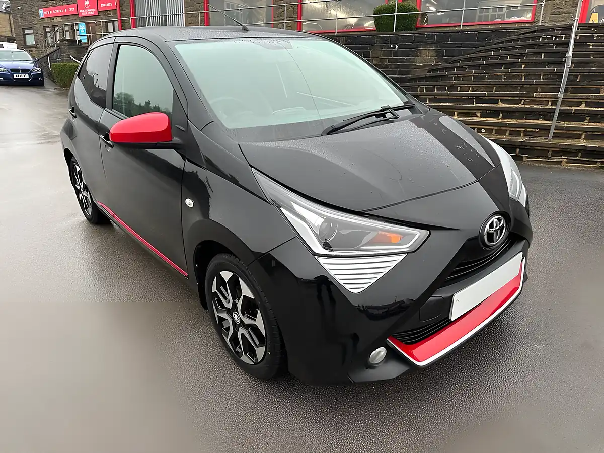 Used 2019 Toyota Aygo X-Trend Black - Interior and Exterior details 2