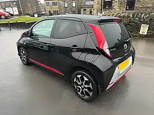 Used 2019 Toyota Aygo X-Trend Black - Interior and Exterior details 6