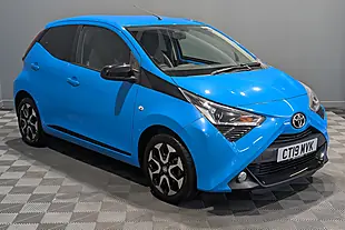 Used 2019 Toyota Aygo X-Trend Blue - Interior and Exterior details 4