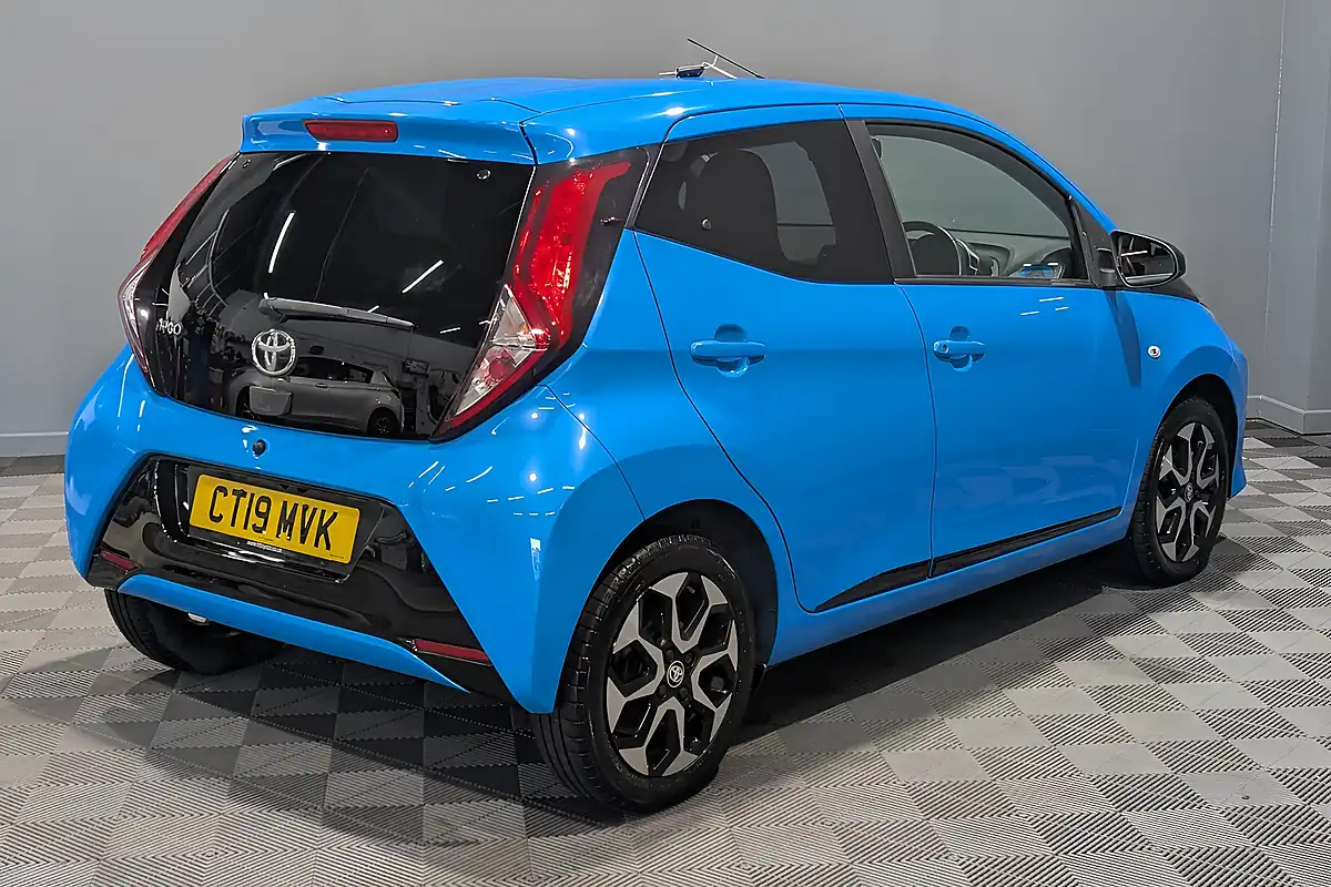 Used 2019 Toyota Aygo X-Trend Blue - Interior and Exterior details 7