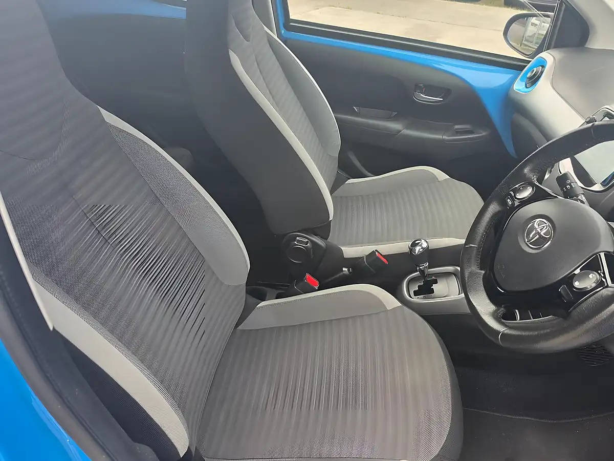Used 2019 Toyota Aygo X-Trend Funroof Blue - Interior and Exterior details 11