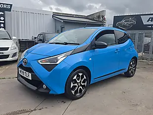 Used 2019 Toyota Aygo X-Trend Funroof Blue - Interior and Exterior details 3