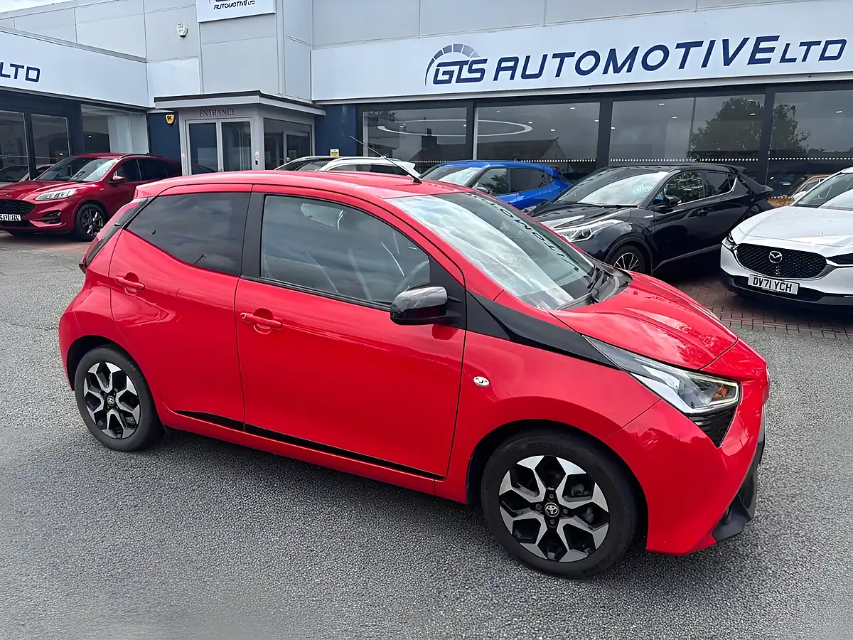 Used 2019 Toyota Aygo X-Trend Red Pop - Front View