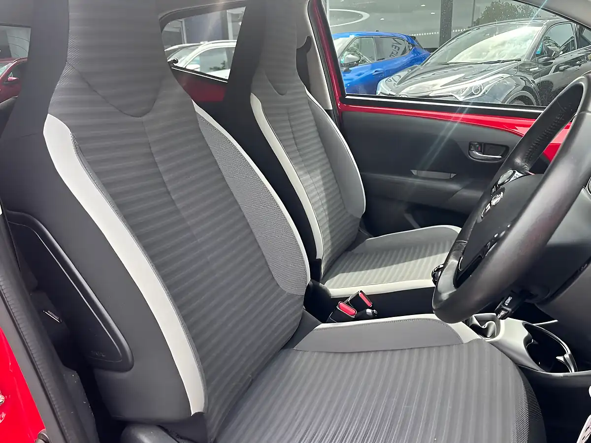 Used 2019 Toyota Aygo X-Trend Red Pop - Interior and Exterior details 3