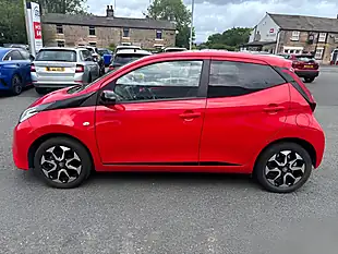 Used 2019 Toyota Aygo X-Trend Red Pop - Interior and Exterior details 7