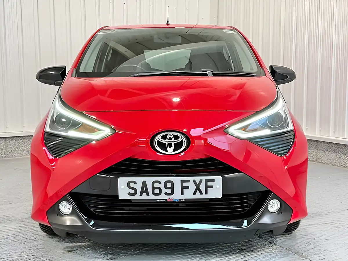 Used 2019 Toyota Aygo X-Trend Red Pop - Interior and Exterior details 2