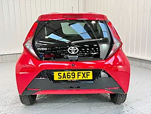 Used 2019 Toyota Aygo X-Trend Red Pop - Interior and Exterior details 6
