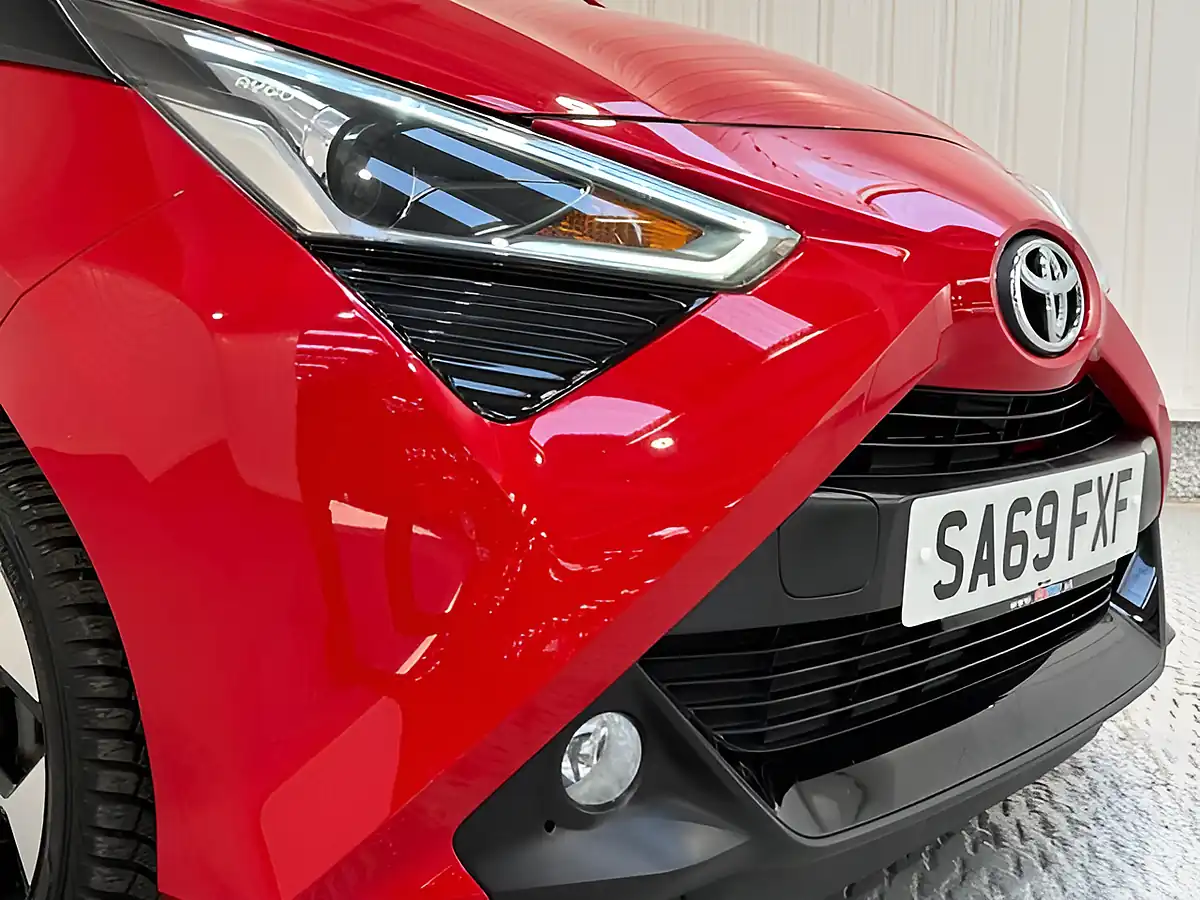 Used 2019 Toyota Aygo X-Trend Red Pop - Interior and Exterior details 9