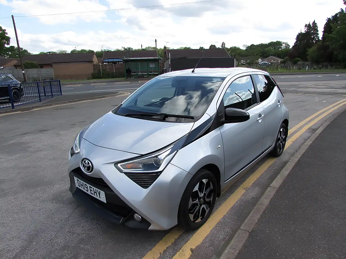 Used 2019 Toyota Aygo X-Trend Silver - Interior and Exterior details 3