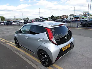Used 2019 Toyota Aygo X-Trend Silver - Interior and Exterior details 5