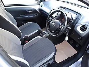 Used 2019 Toyota Aygo X-Trend Silver Splash - Interior and Exterior details 10