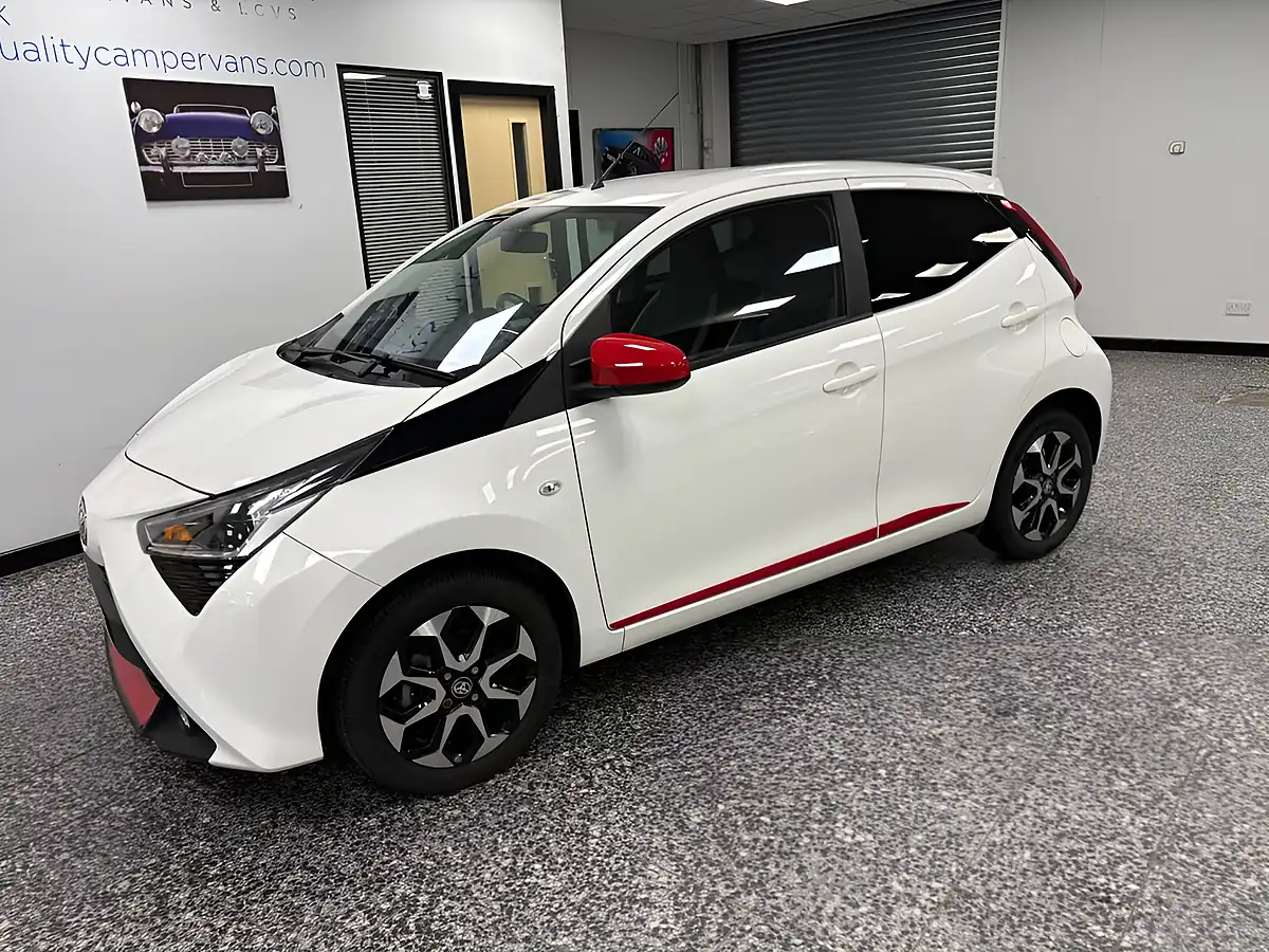 Used 2019 Toyota Aygo X-Trend White - Interior and Exterior details 15
