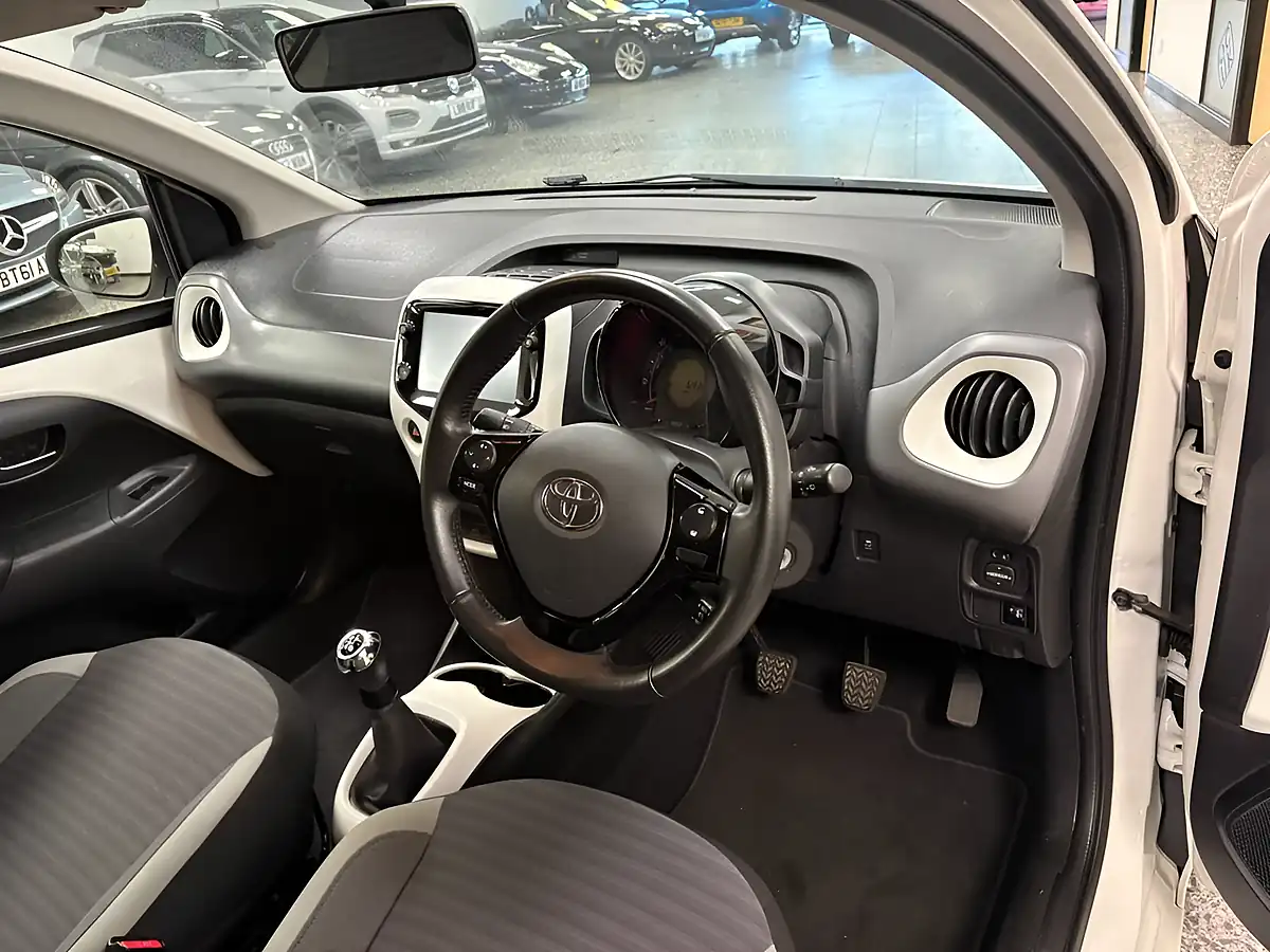 Used 2019 Toyota Aygo X-Trend White - Interior and Exterior details 2