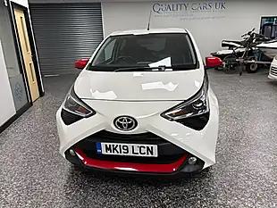 Used 2019 Toyota Aygo X-Trend White - Interior and Exterior details 7