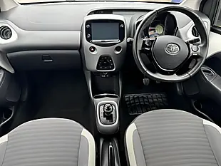 Used 2019 Toyota Aygo X-Trend White - Interior and Exterior details 10