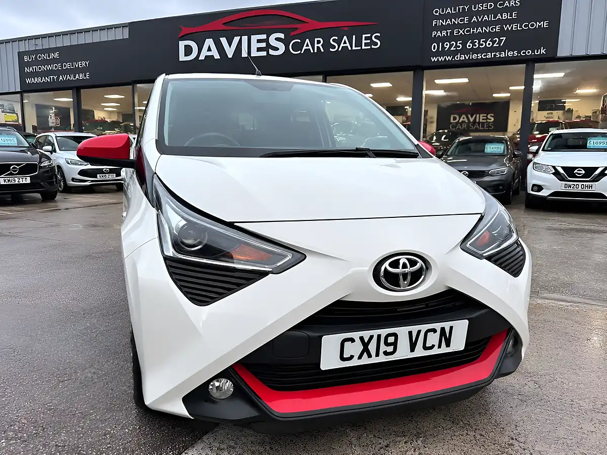 Used 2019 Toyota Aygo X-Trend White - Interior and Exterior details 2