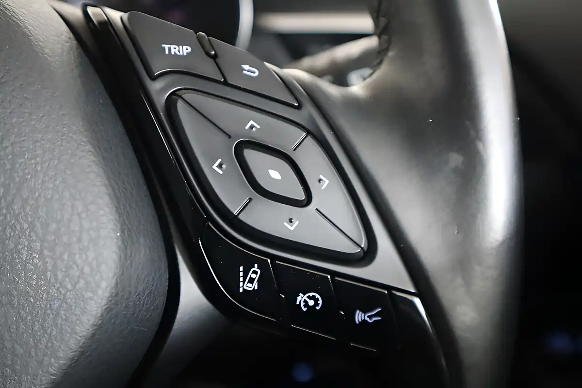 Used 2019 Toyota C-Hr Design Silver - Interior and Exterior details 18