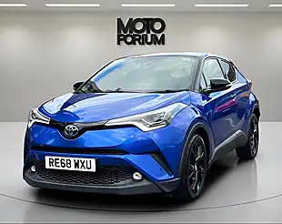 Used 2019 Toyota C-Hr Dynamic Blue - Interior and Exterior details 14