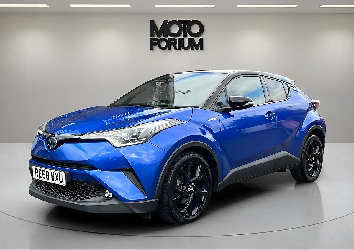 Used 2019 Toyota C-Hr Dynamic Blue - Interior and Exterior details 2
