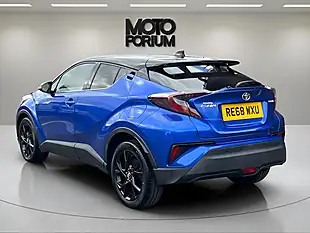 Used 2019 Toyota C-Hr Dynamic Blue - Interior and Exterior details 7
