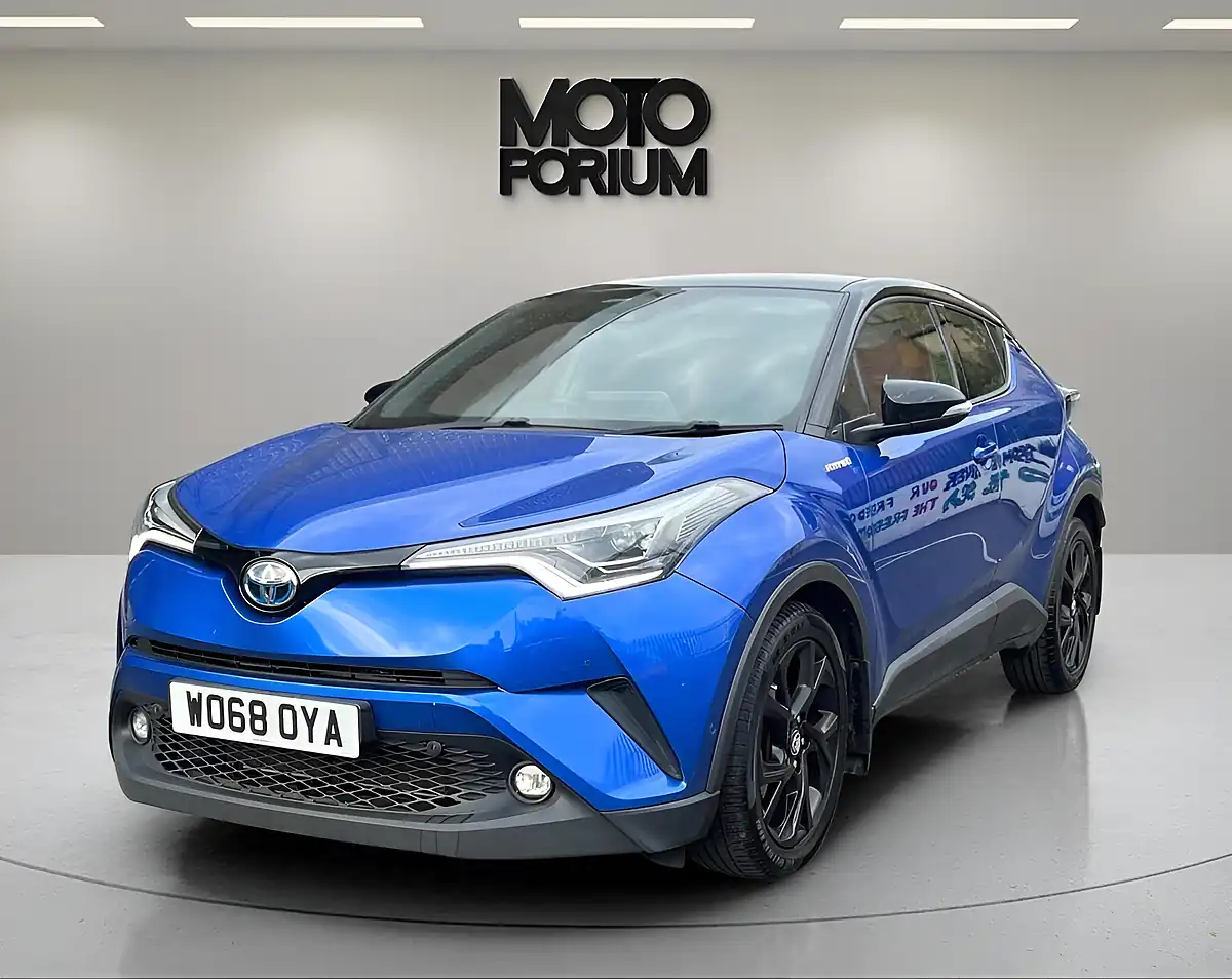 Used 2019 Toyota C-Hr Dynamic Blue - Front View