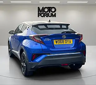 Used 2019 Toyota C-Hr Dynamic Blue - Interior and Exterior details 5