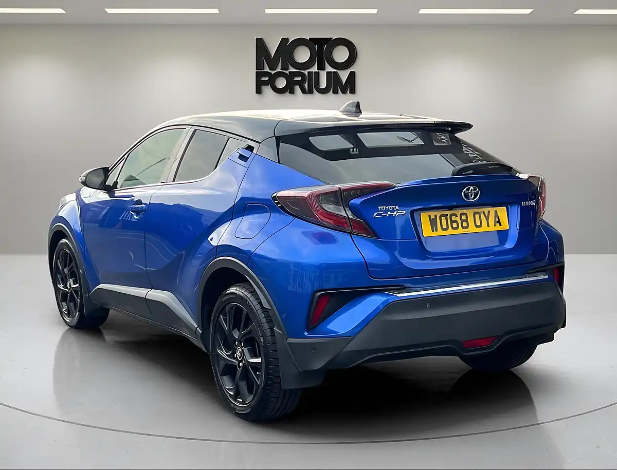 Used 2019 Toyota C-Hr Dynamic Blue - Interior and Exterior details 8