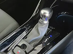 Used 2019 Toyota C-Hr Dynamic Blue - Interior and Exterior details 11