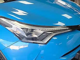 Used 2019 Toyota C-Hr Dynamic Blue - Interior and Exterior details 18