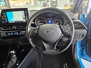 Used 2019 Toyota C-Hr Dynamic Blue - Interior and Exterior details 9