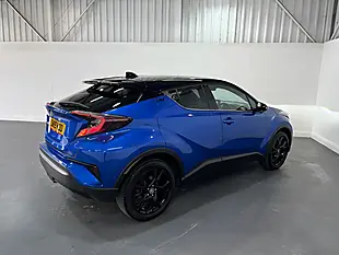 Used 2019 Toyota C-Hr Dynamic Blue - Interior and Exterior details 4