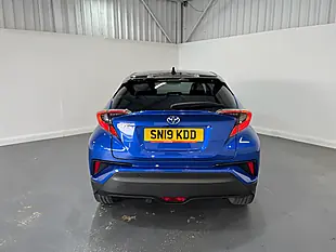 Used 2019 Toyota C-Hr Dynamic Blue - Interior and Exterior details 5