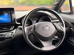 Used 2019 Toyota C-Hr Dynamic Blue - Interior and Exterior details 17