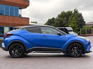 Used 2019 Toyota C-Hr Dynamic Blue - Interior and Exterior details 4