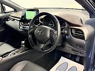 Used 2019 Toyota C-Hr Excel Eclipse Black - Interior and Exterior details 19