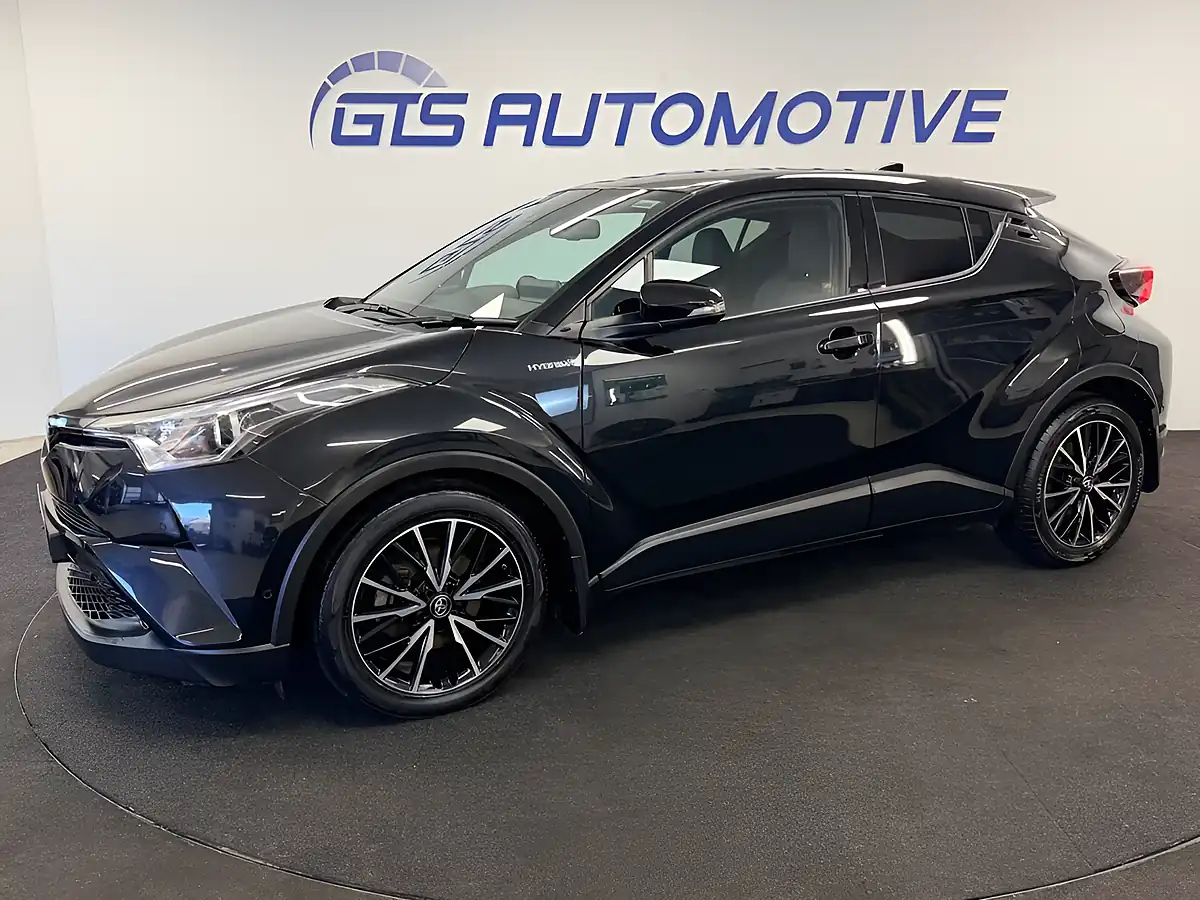 Used 2019 Toyota C-Hr Excel Eclipse Black - Interior and Exterior details 8