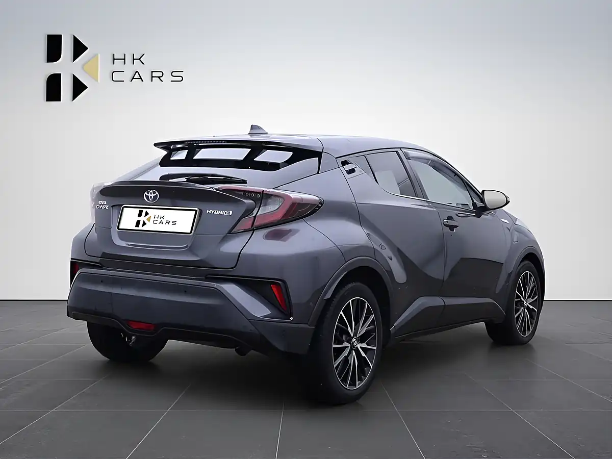 Used 2019 Toyota C-Hr Excel Grey - Interior and Exterior details 4