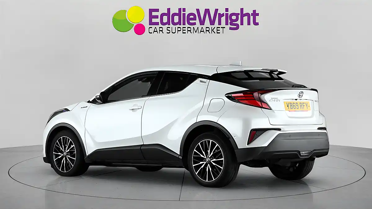 Used 2019 Toyota C-Hr Excel White - Interior and Exterior details 5