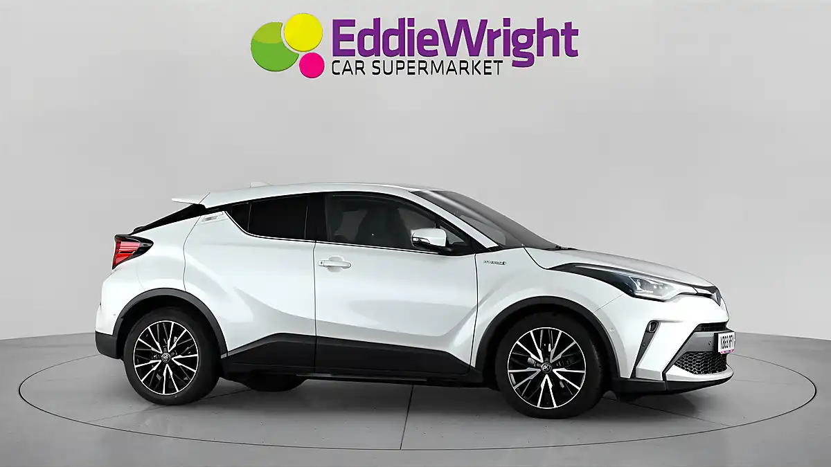 Used 2019 Toyota C-Hr Excel White - Interior and Exterior details 9