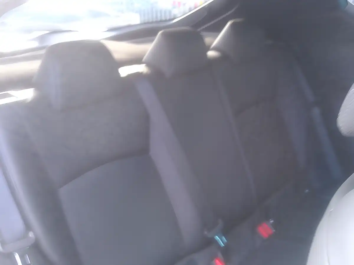 Used 2019 Toyota C-Hr Excel White - Interior and Exterior details 17
