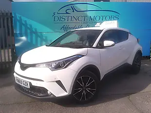 Used 2019 Toyota C-Hr Excel White - Interior and Exterior details 3