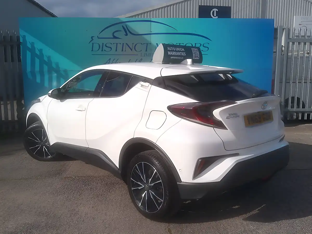 Used 2019 Toyota C-Hr Excel White - Interior and Exterior details 4