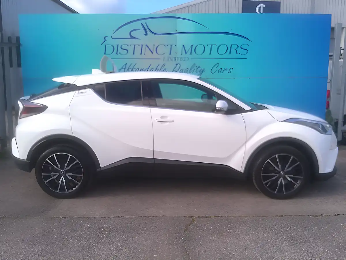 Used 2019 Toyota C-Hr Excel White - Interior and Exterior details 8