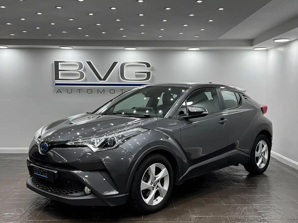 Used 2019 Toyota C-Hr Icon Grey - Interior and Exterior details 5