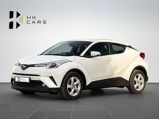 Used 2019 Toyota C-Hr Icon White - Interior and Exterior details 6