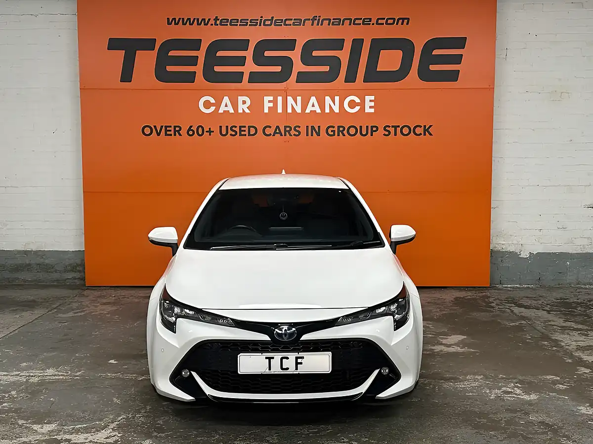Used 2019 Toyota Corolla Design White - Interior and Exterior details 13