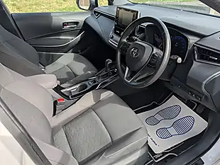 Used 2019 Toyota Corolla Design White - Interior and Exterior details 18