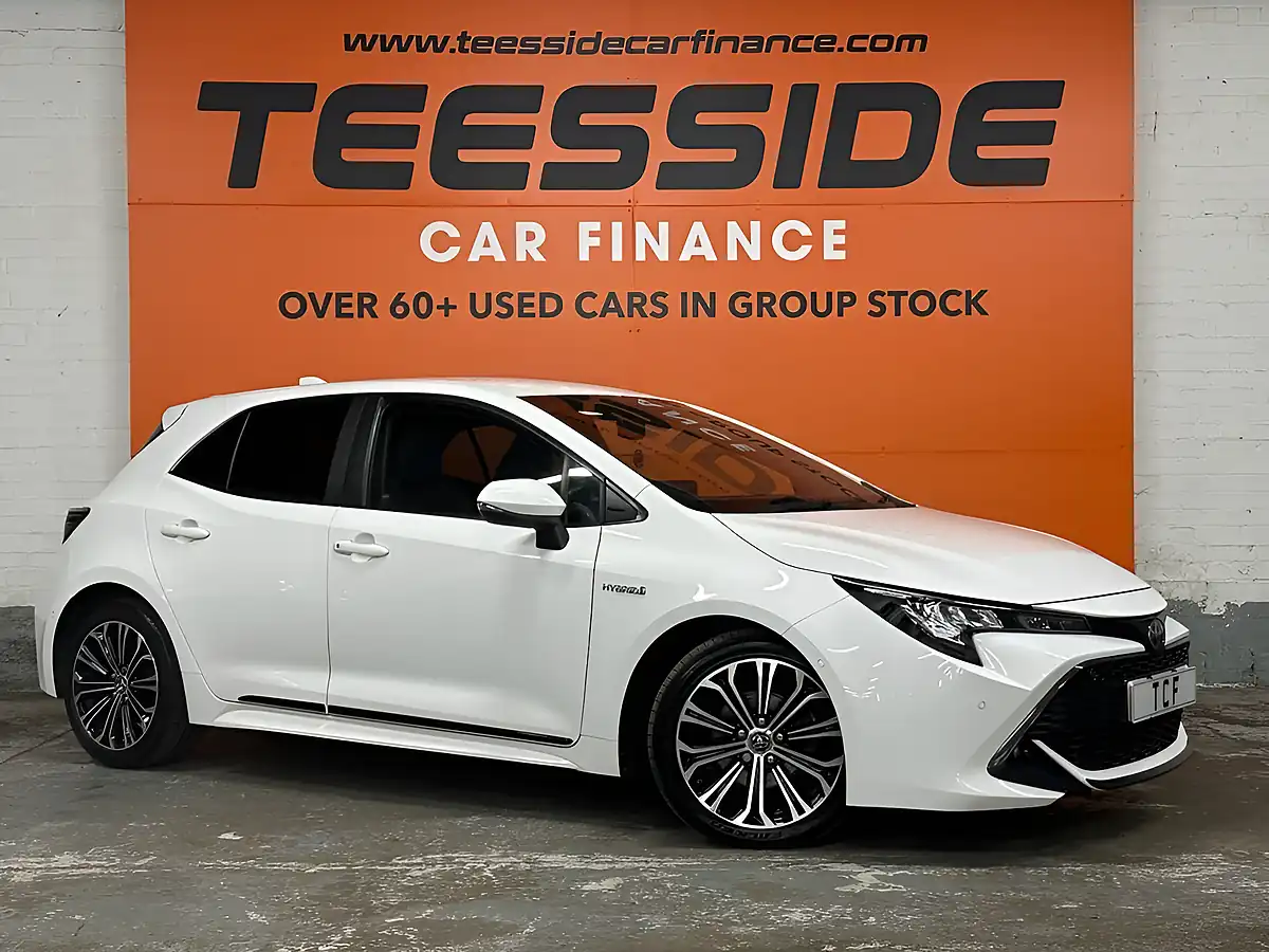 Used 2019 Toyota Corolla Design White - Interior and Exterior details 2