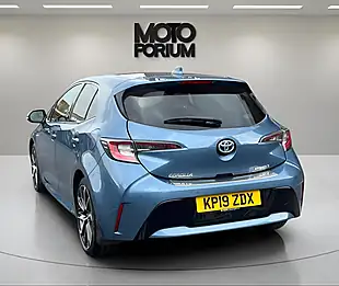 Used 2019 Toyota Corolla Excel Blue - Interior and Exterior details 16