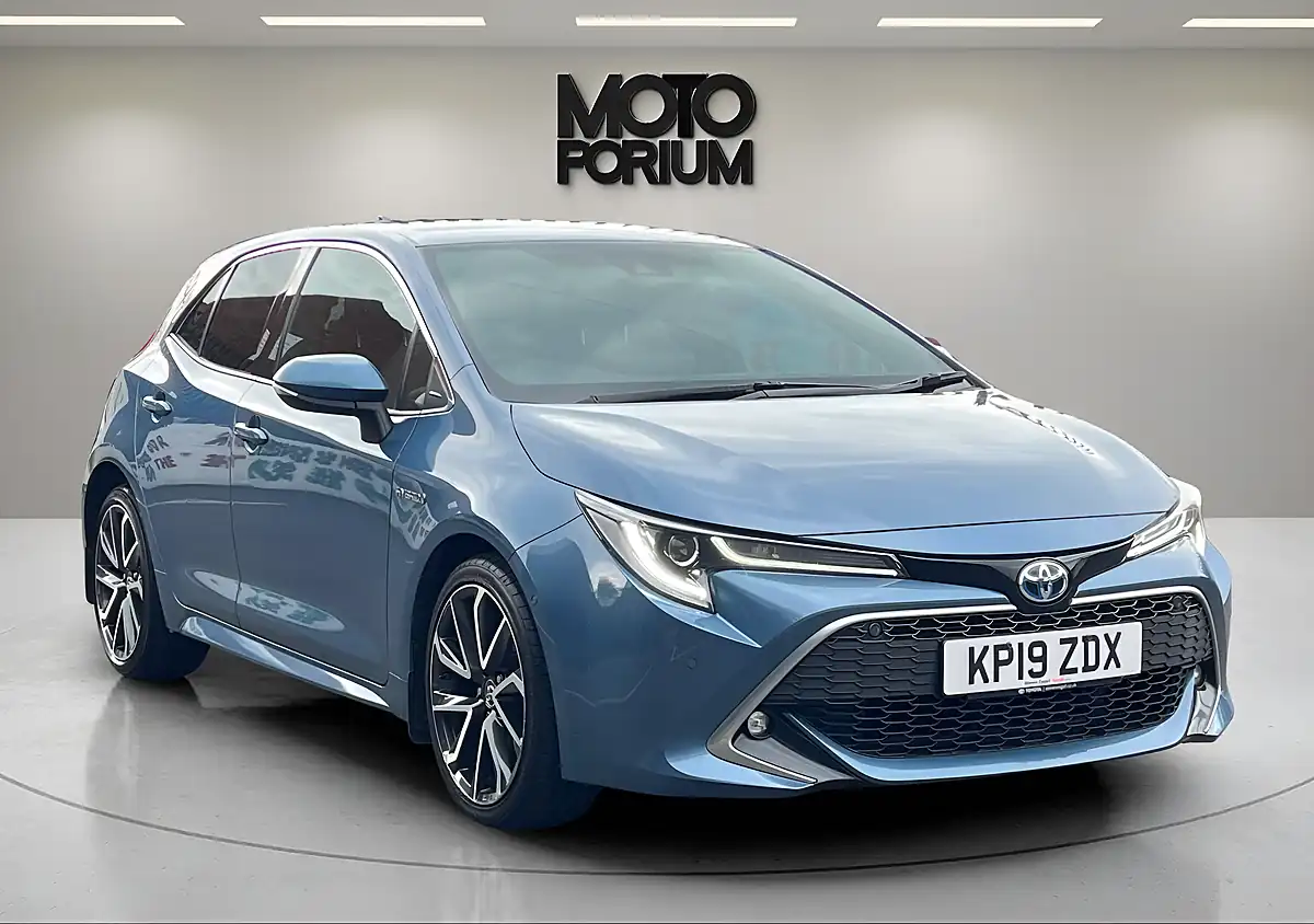 Used 2019 Toyota Corolla Excel Blue - Interior and Exterior details 3